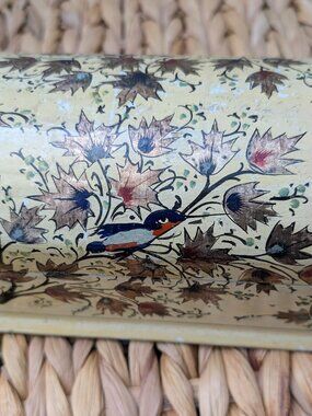 Vintage Papier Mache Handpainted Bangle/ Bracelet Box